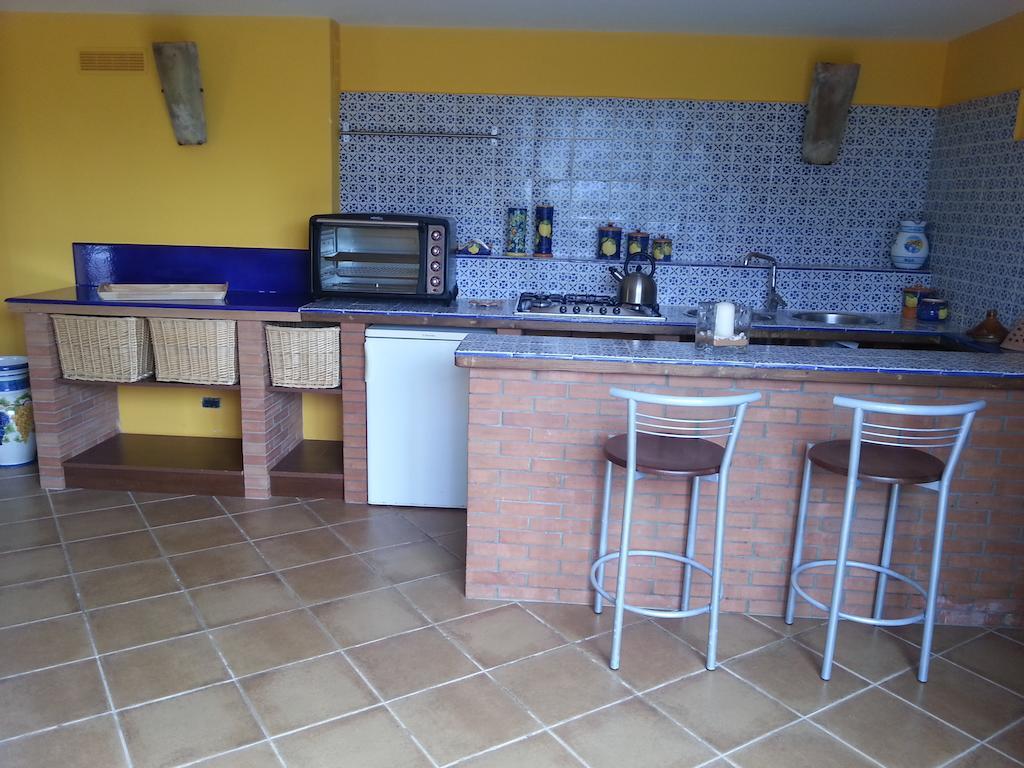 Apartmán Lady Food Location Cava deʼ Tirreni Pokoj fotografie